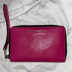 Marc Jacobs pink two-toned wallet